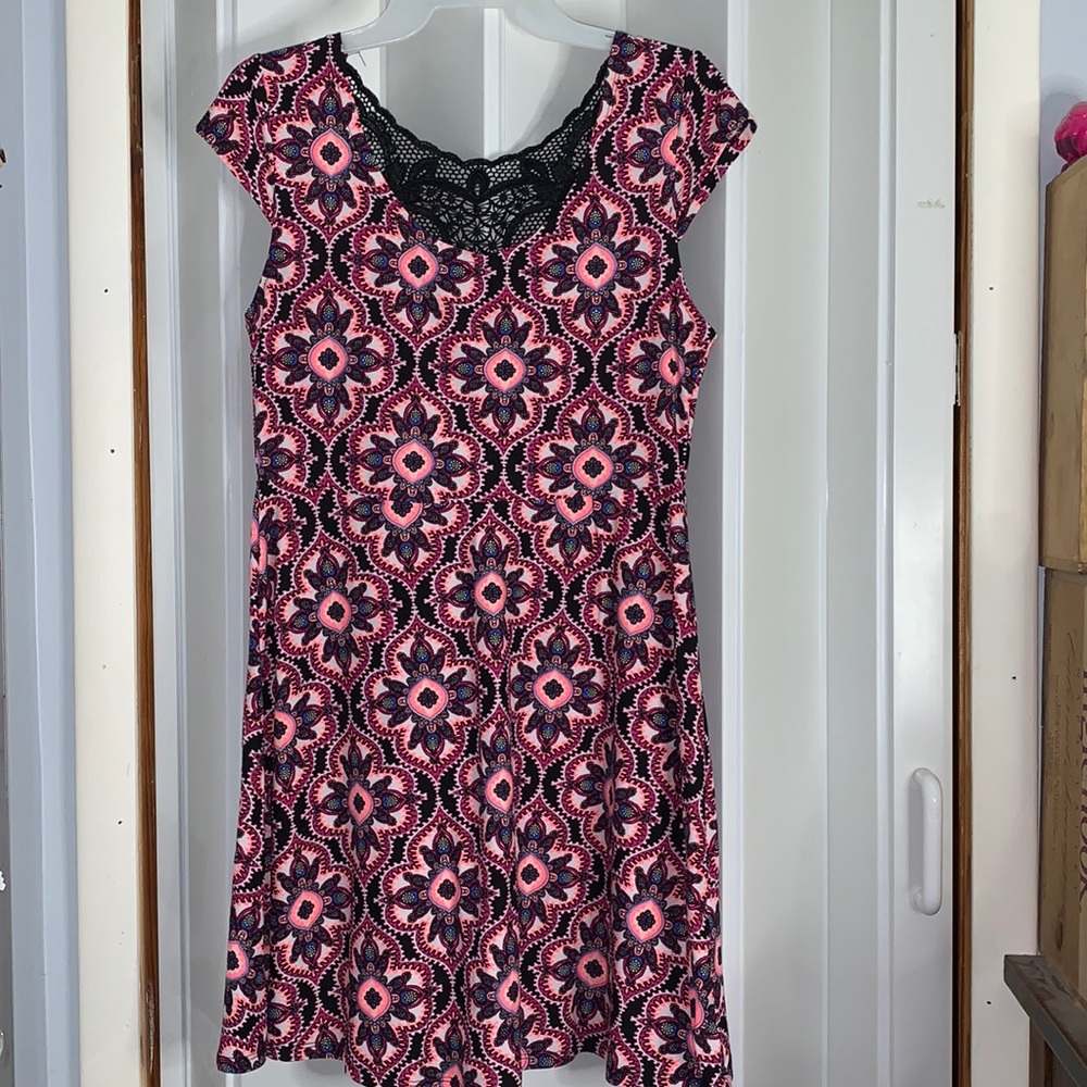 NEVER WORN! large patterned dress